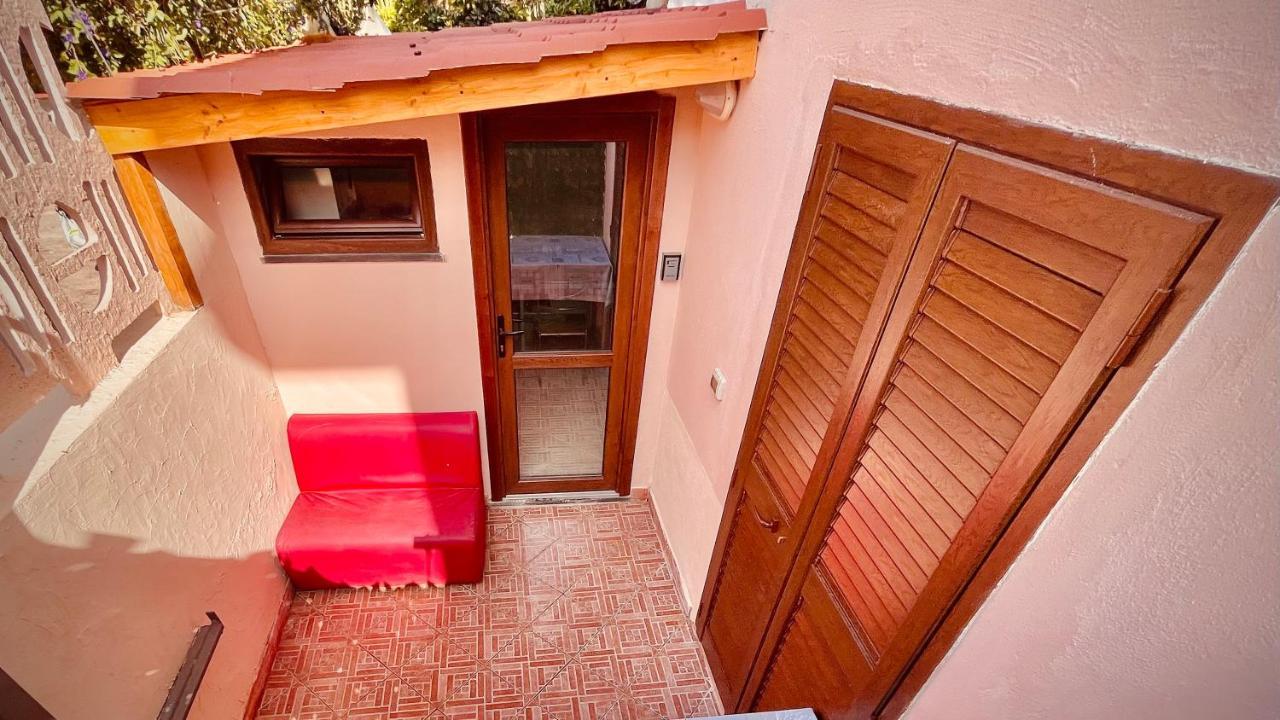 Casa Vacanza Gelsomino קאלה גונונה מראה חיצוני תמונה